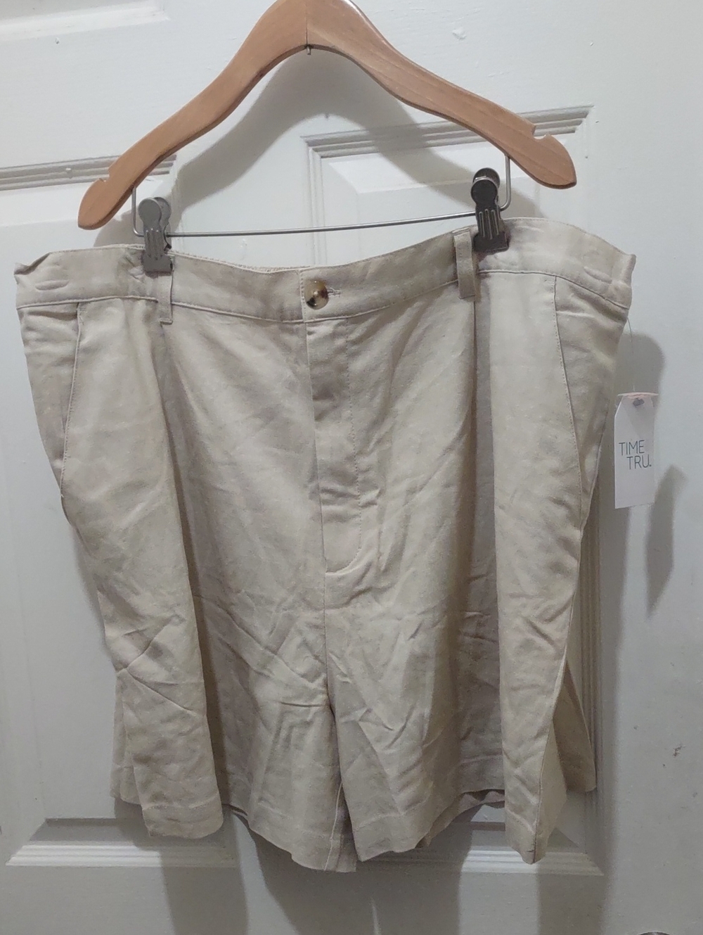 Time and Tru Cream Linen-Blend Chino Shorts